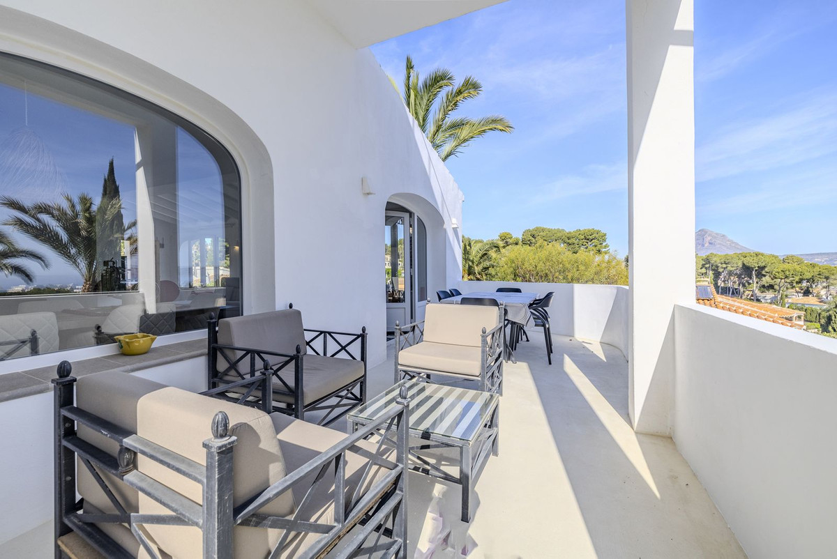 3 Bed Townhouse for sale in Javea Costa Blanca, Alicante, Spain