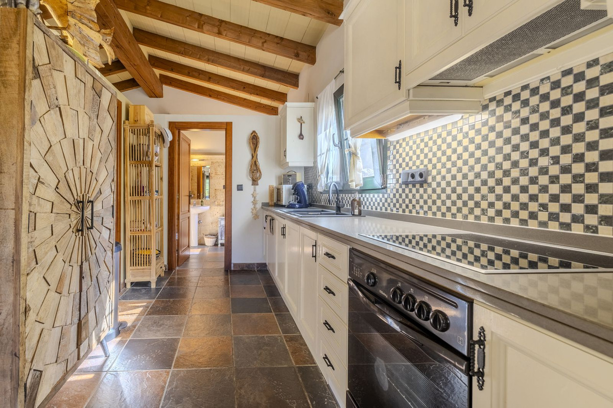 3 Bed Townhouse for sale in Pedreguer Costa Blanca, Alicante, Spain