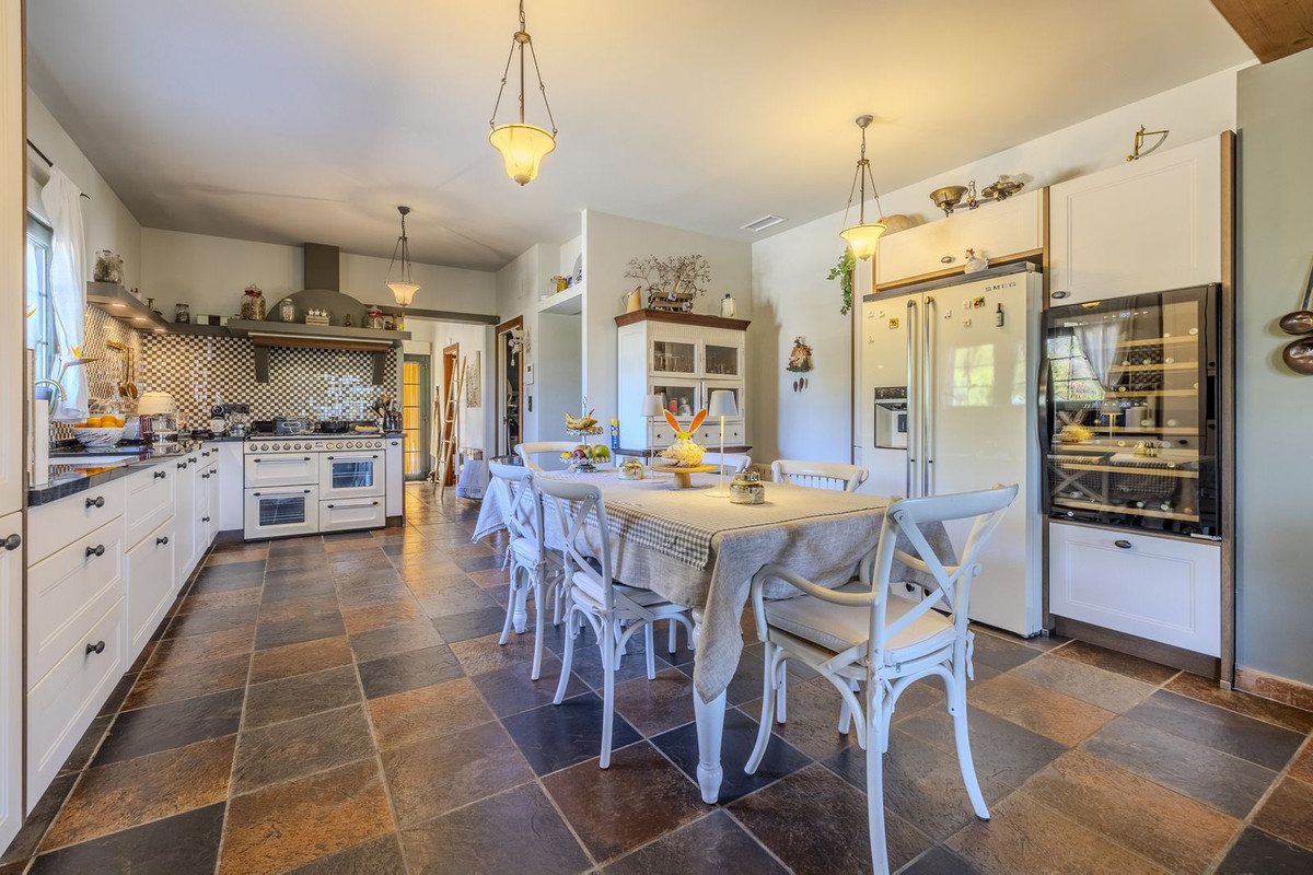 3 Bed Townhouse for sale in Pedreguer Costa Blanca, Alicante, Spain