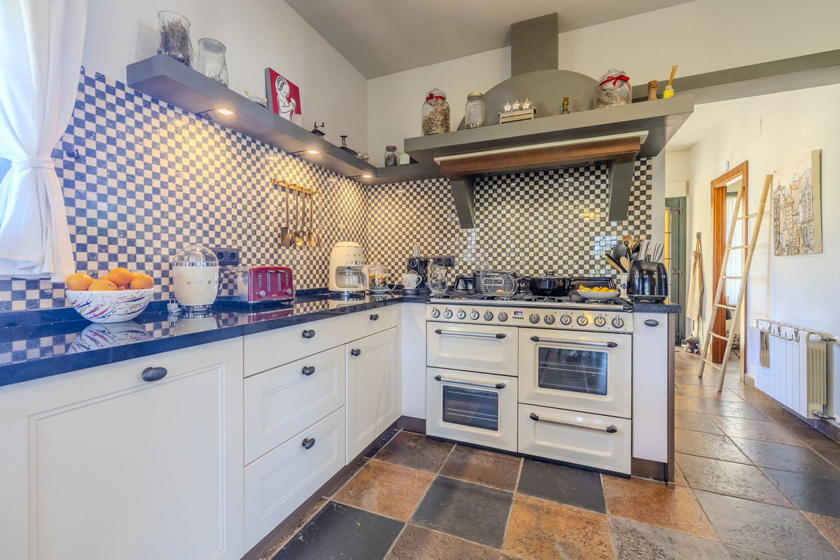 3 Bed Townhouse for sale in Pedreguer Costa Blanca, Alicante, Spain