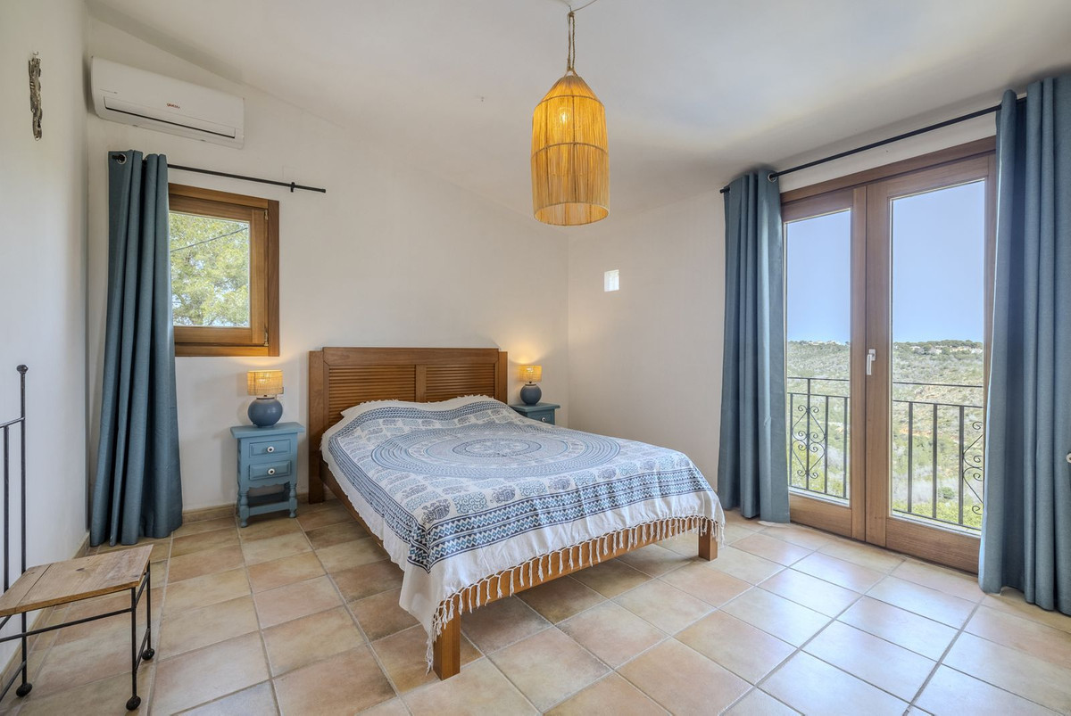 4 Bed Townhouse for sale in Javea Costa Blanca, Alicante, Spain