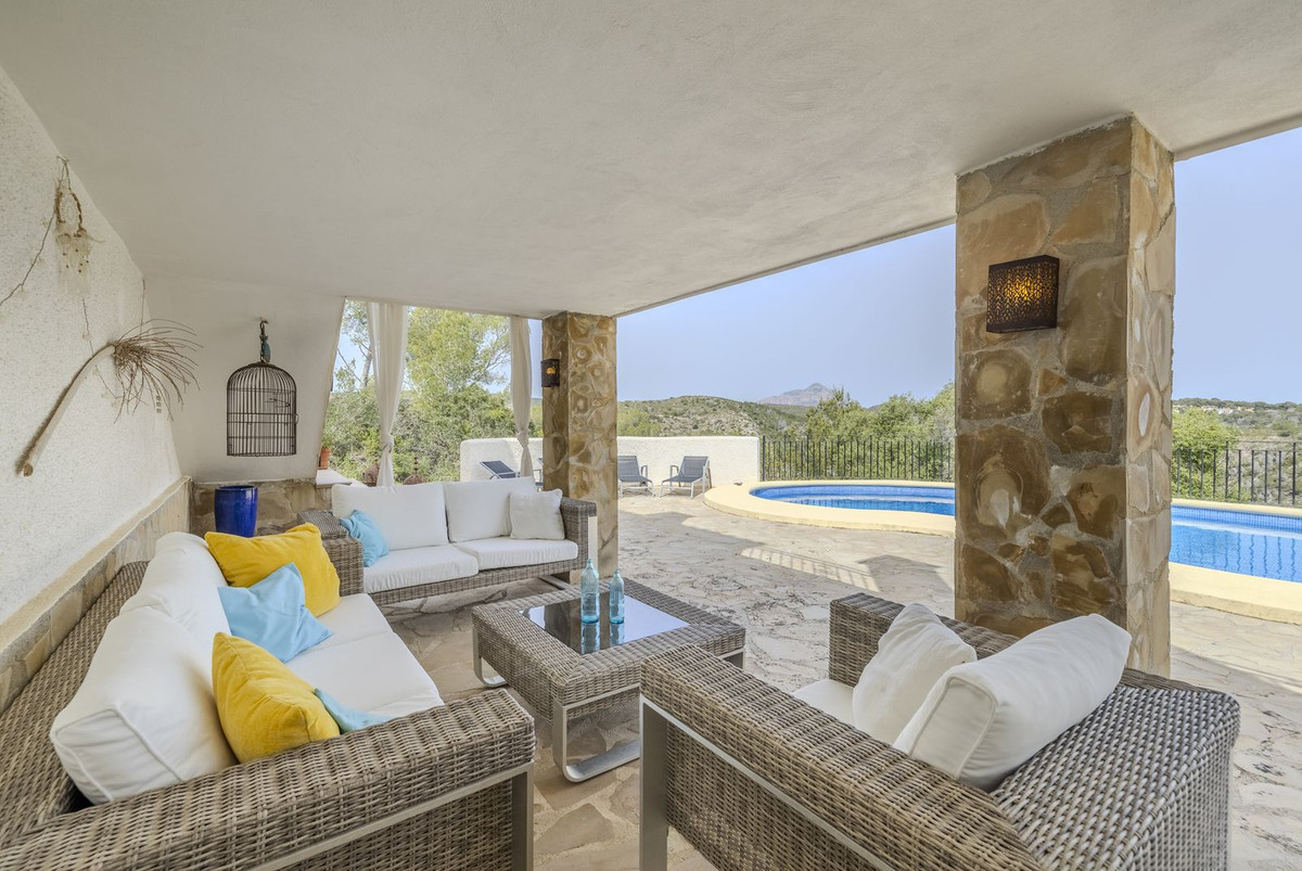 4 Bed Townhouse for sale in Javea Costa Blanca, Alicante, Spain