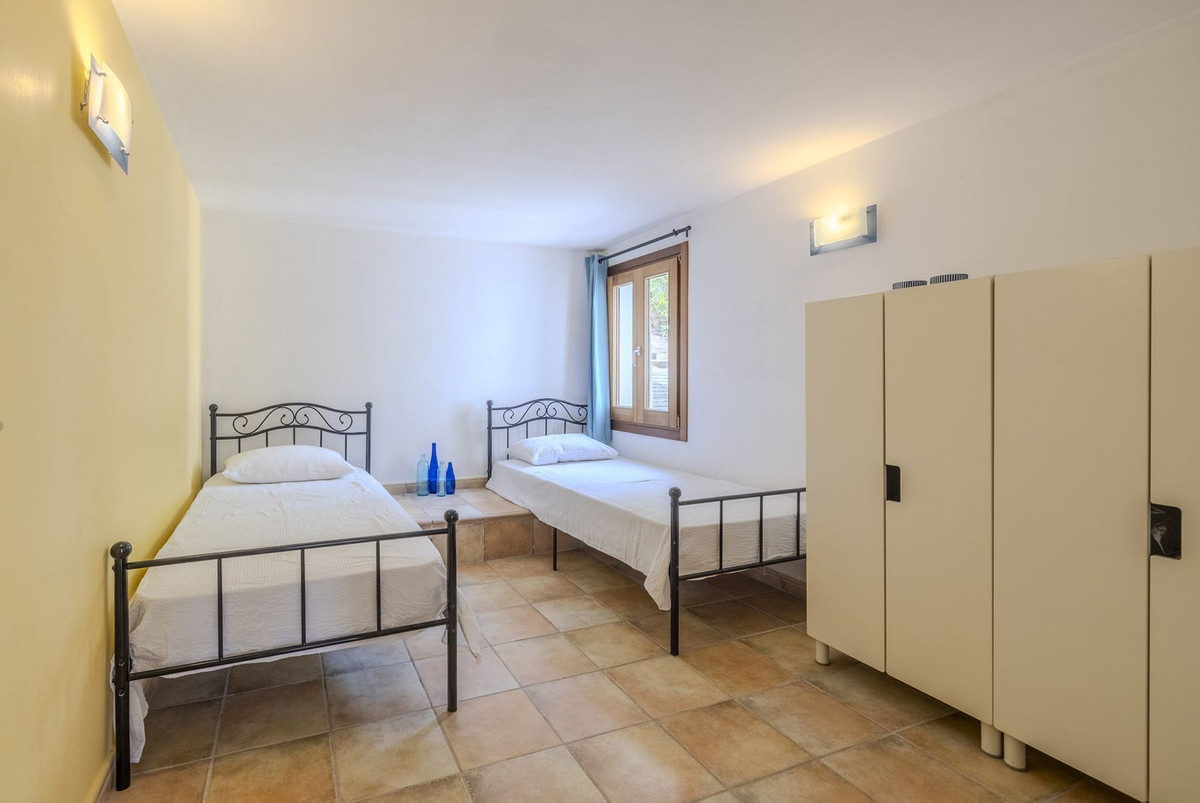 4 Bed Townhouse for sale in Javea Costa Blanca, Alicante, Spain