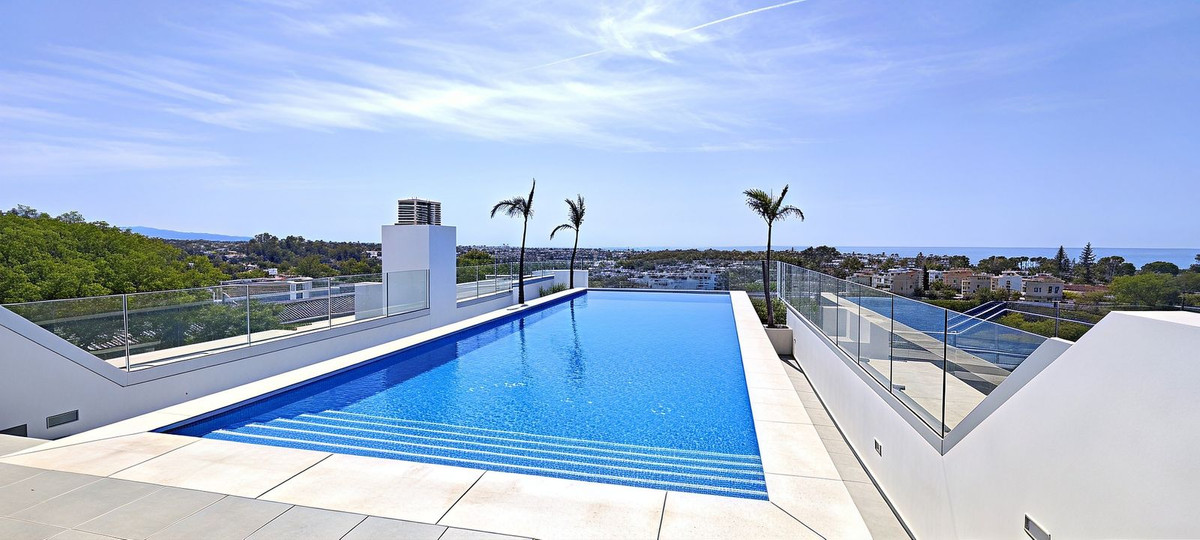 2 Bed Apartment for sale in Cancelada Costa Del Sol, Málaga, Spain