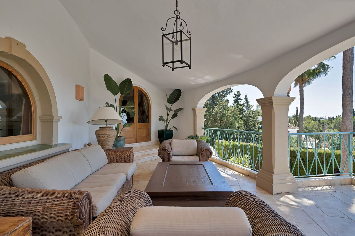 6 Bed Townhouse for sale in Hacienda Las Chapas Costa Del Sol, Málaga, Spain