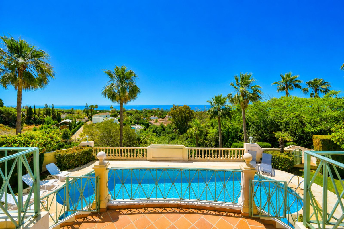 6 Bed Townhouse for sale in Hacienda Las Chapas Costa Del Sol, Málaga, Spain
