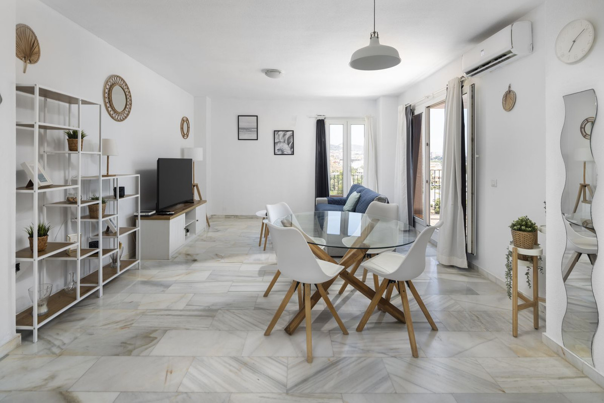 2 Bed Apartment for sale in Benalmadena Costa Del Sol, Málaga, Spain
