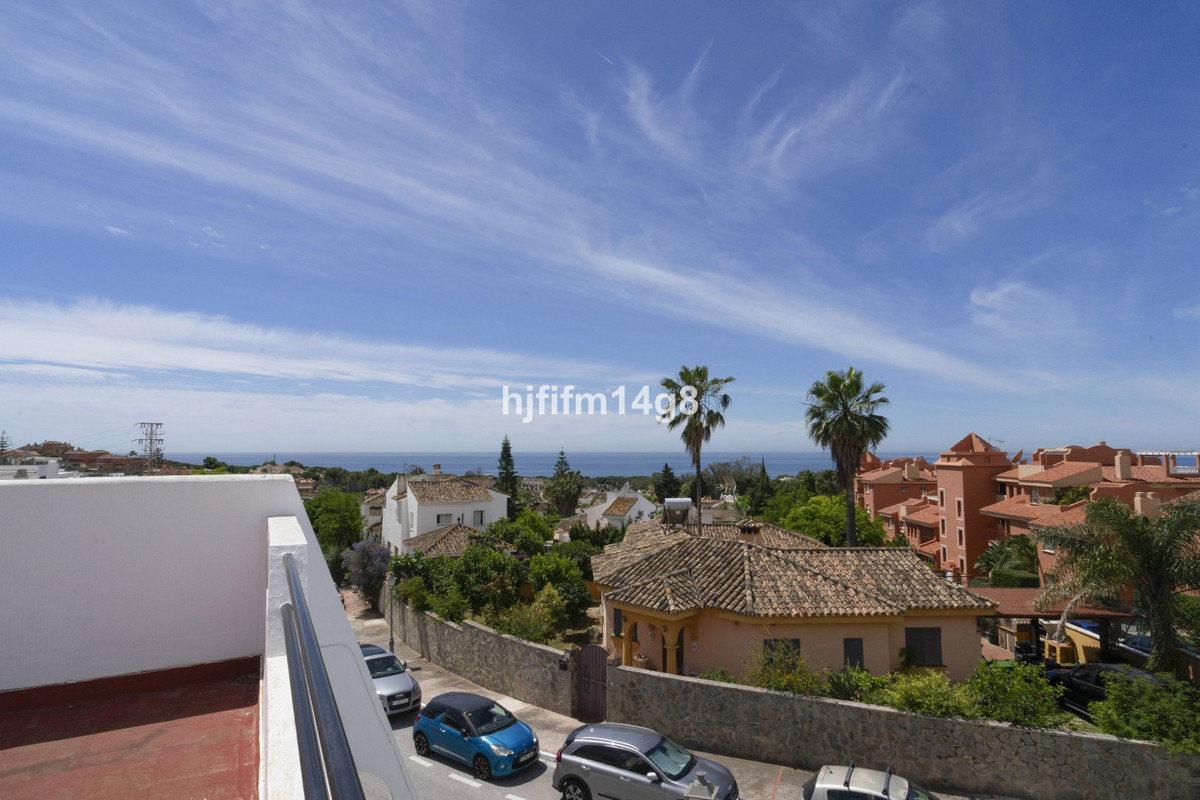 2 Bed Townhouse for sale in Reserva De Marbella Costa Del Sol, Málaga, Spain