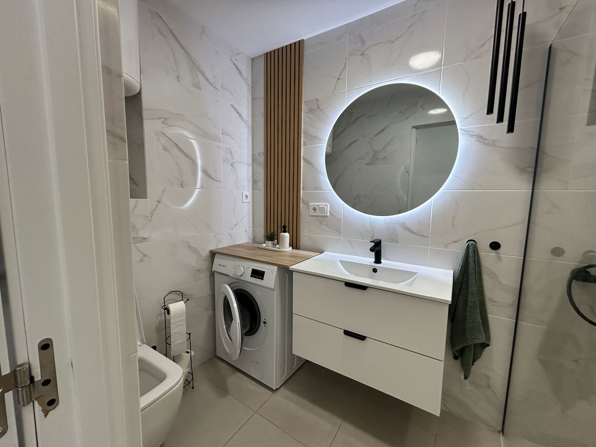 3 Bed Apartment for sale in Torrevieja Costa Blanca, Alicante, Spain