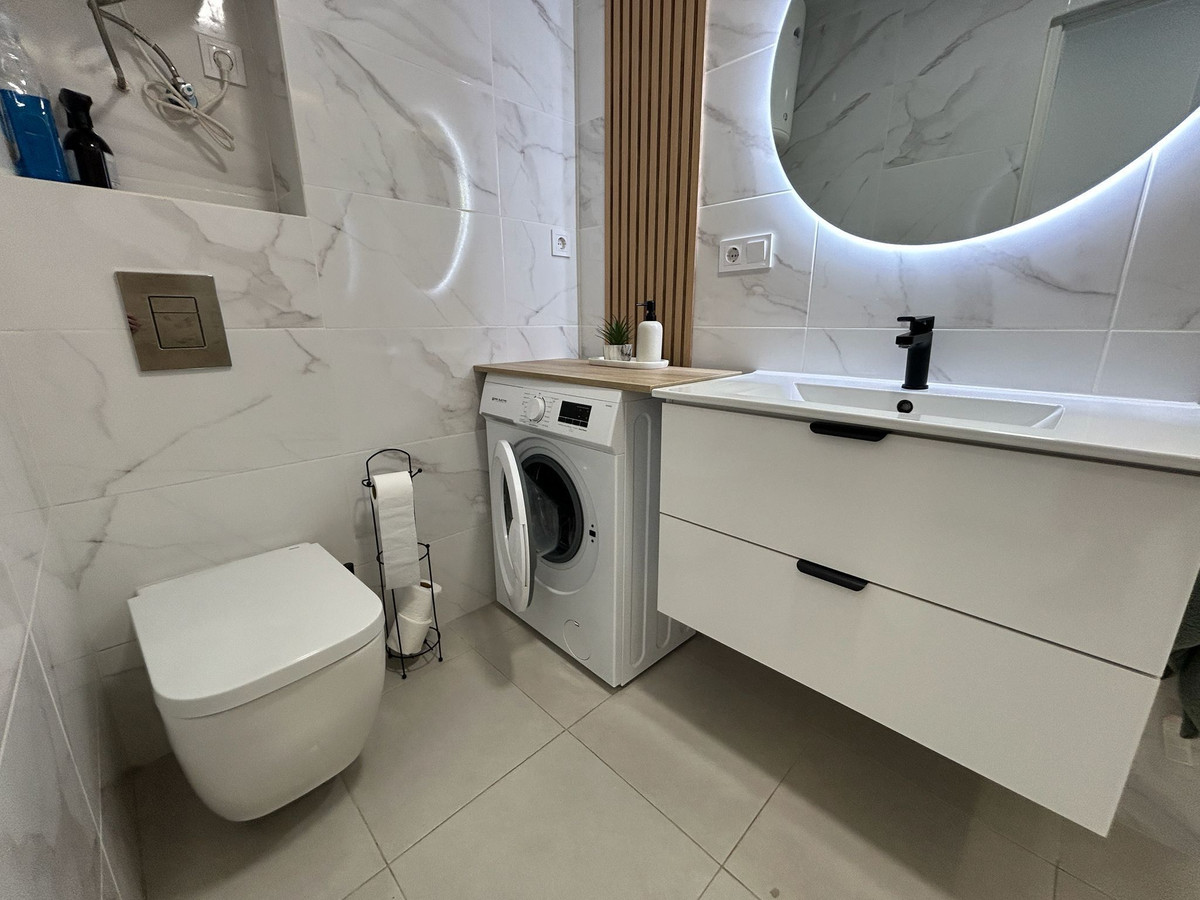 3 Bed Apartment for sale in Torrevieja Costa Blanca, Alicante, Spain