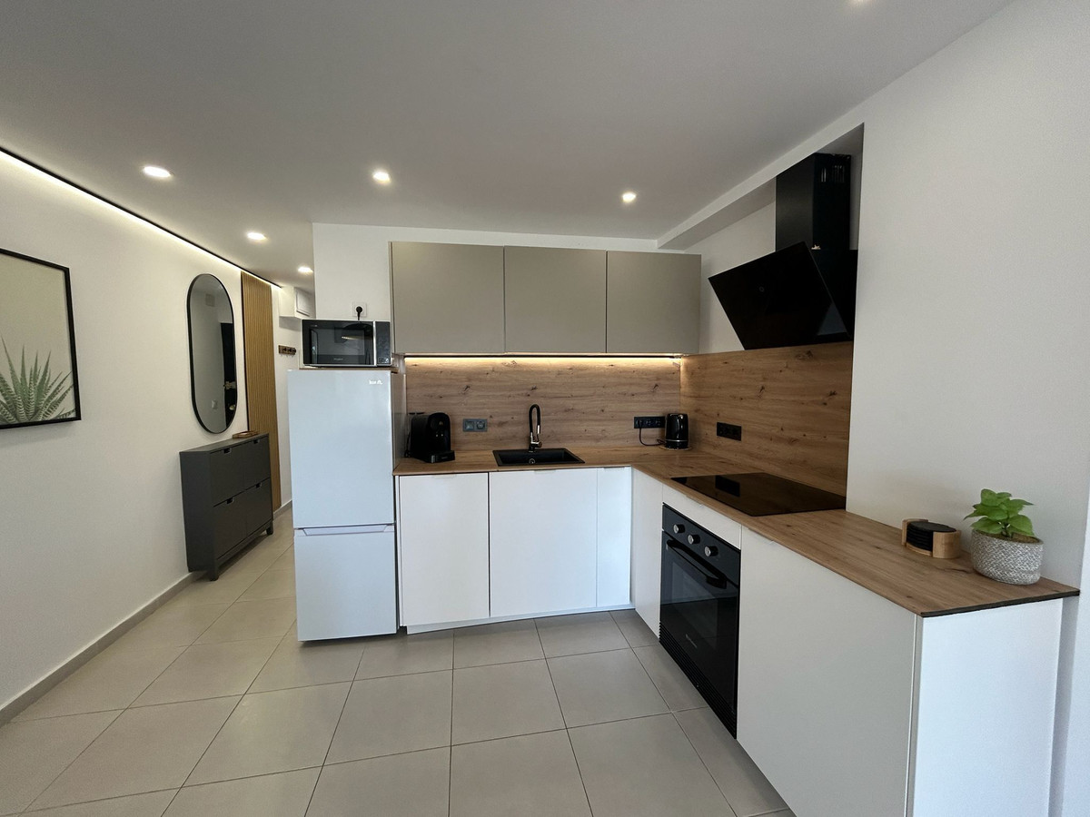 3 Bed Apartment for sale in Torrevieja Costa Blanca, Alicante, Spain