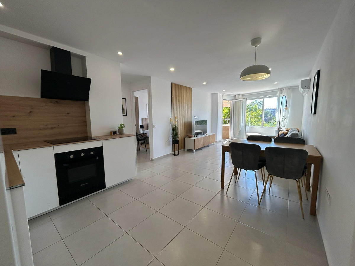 3 Bed Apartment for sale in Torrevieja Costa Blanca, Alicante, Spain