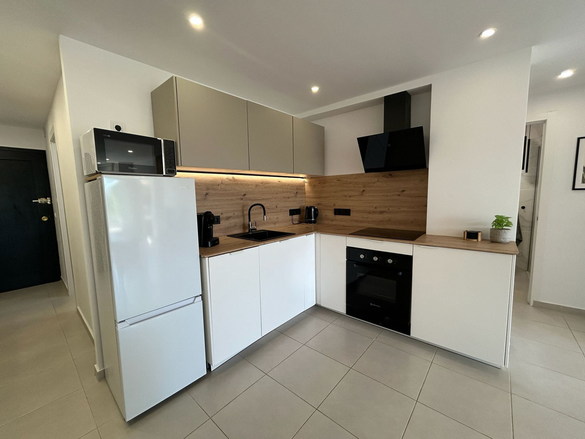 3 Bed Apartment for sale in Torrevieja Costa Blanca, Alicante, Spain
