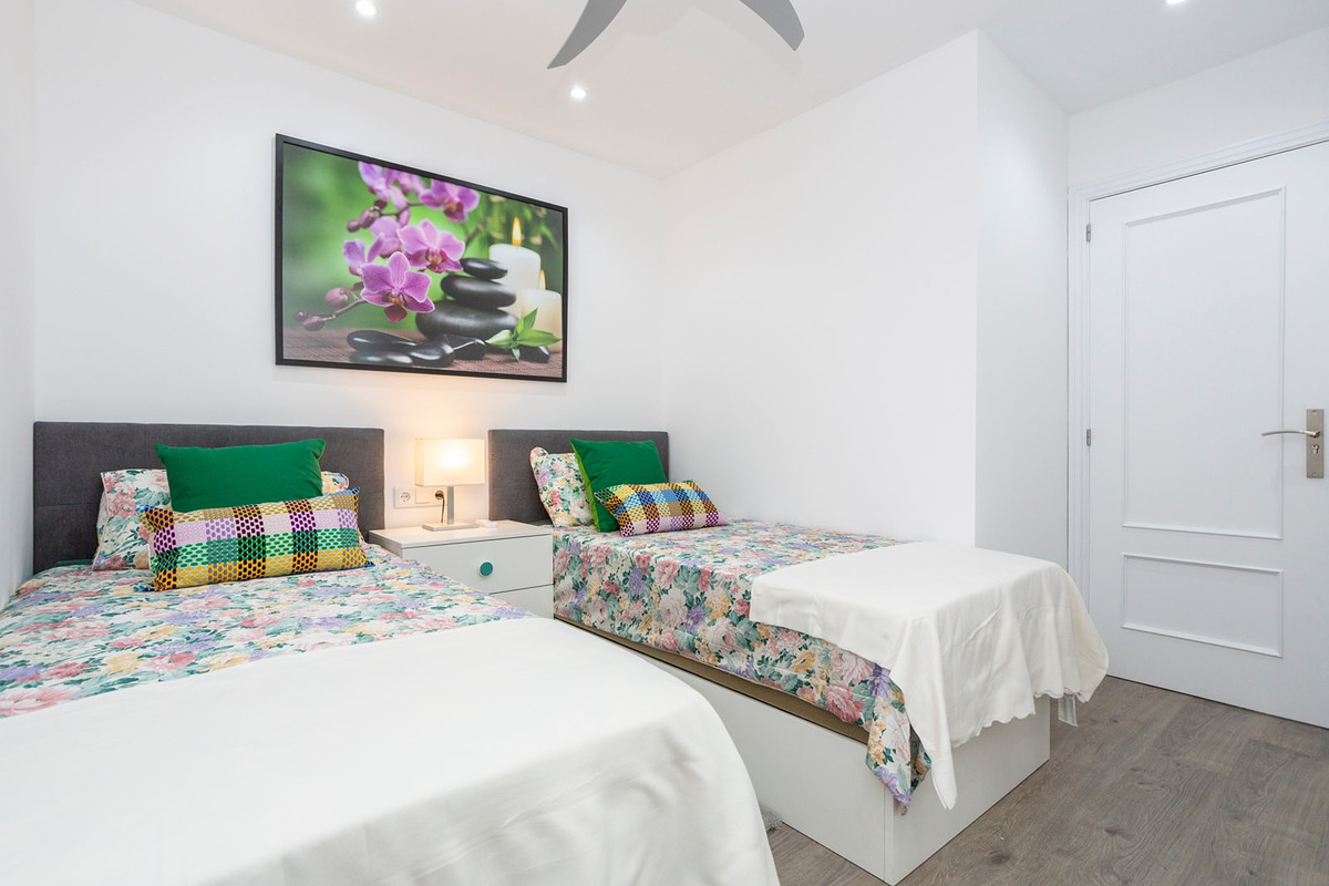 Se vende Apartamento Planta Baja de 2 dormitorios en Costa Blanca, Alicante, España
