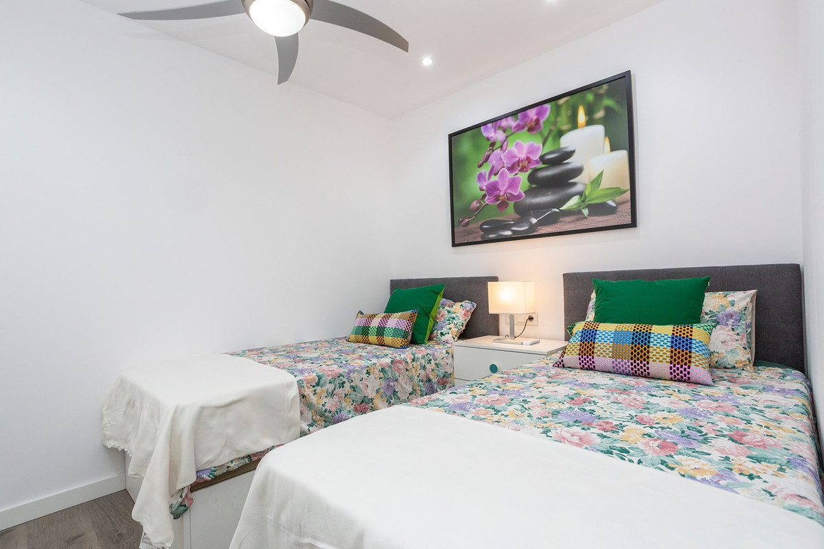 Se vende Apartamento Planta Baja de 2 dormitorios en Costa Blanca, Alicante, España