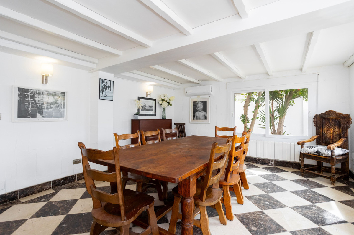 8 Bed Townhouse for sale in Campoamor Costa Blanca, Alicante, Spain