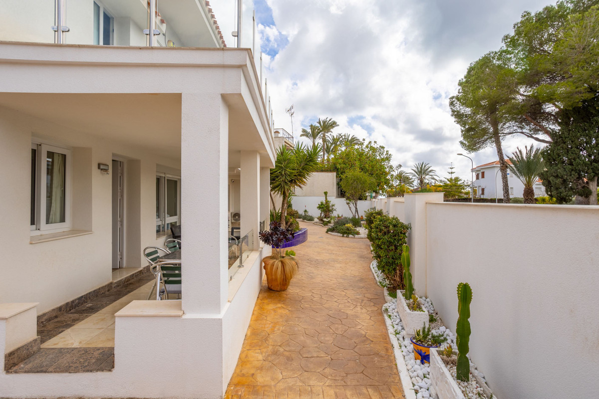 8 Bed Townhouse for sale in Campoamor Costa Blanca, Alicante, Spain