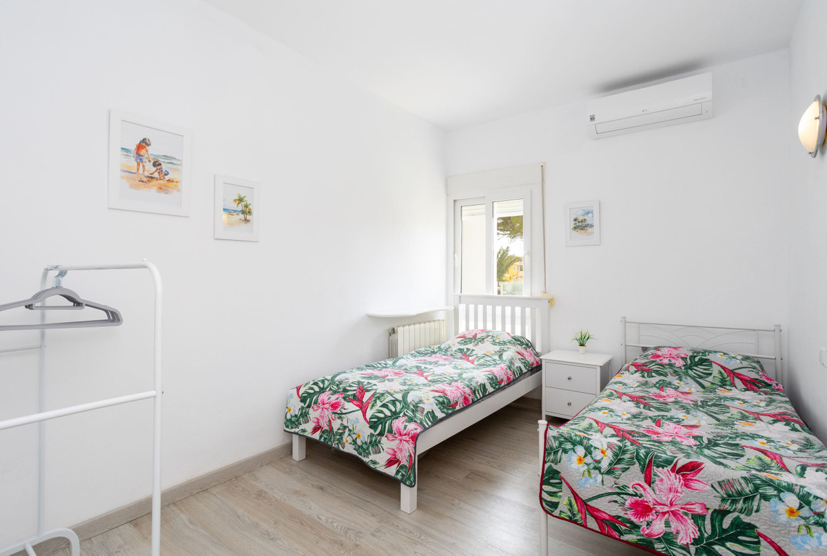 8 Bed Townhouse for sale in Campoamor Costa Blanca, Alicante, Spain