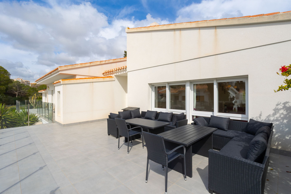 8 Bed Townhouse for sale in Campoamor Costa Blanca, Alicante, Spain