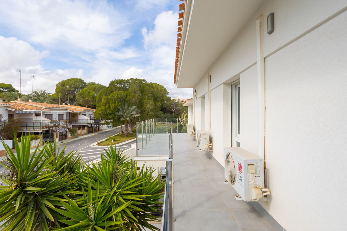 8 Bed Townhouse for sale in Campoamor Costa Blanca, Alicante, Spain