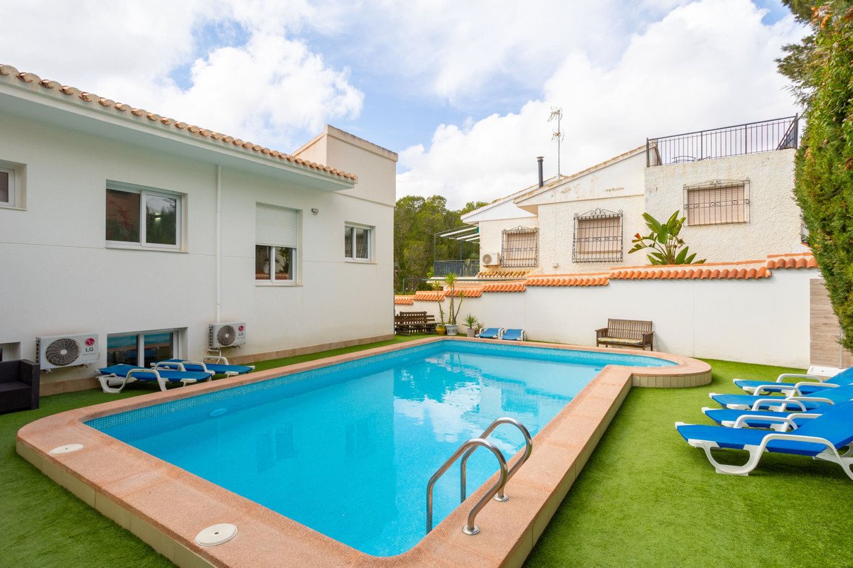8 Bed Townhouse for sale in Campoamor Costa Blanca, Alicante, Spain