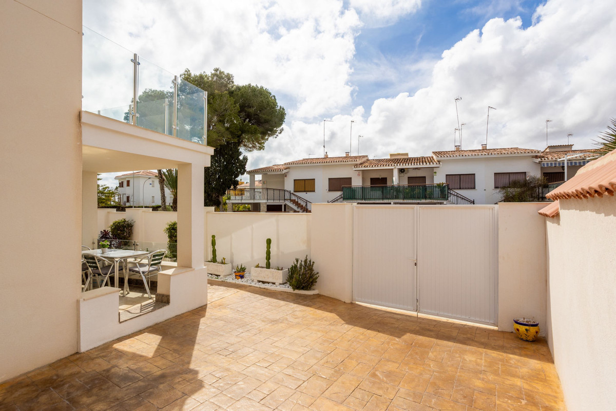 8 Bed Townhouse for sale in Campoamor Costa Blanca, Alicante, Spain