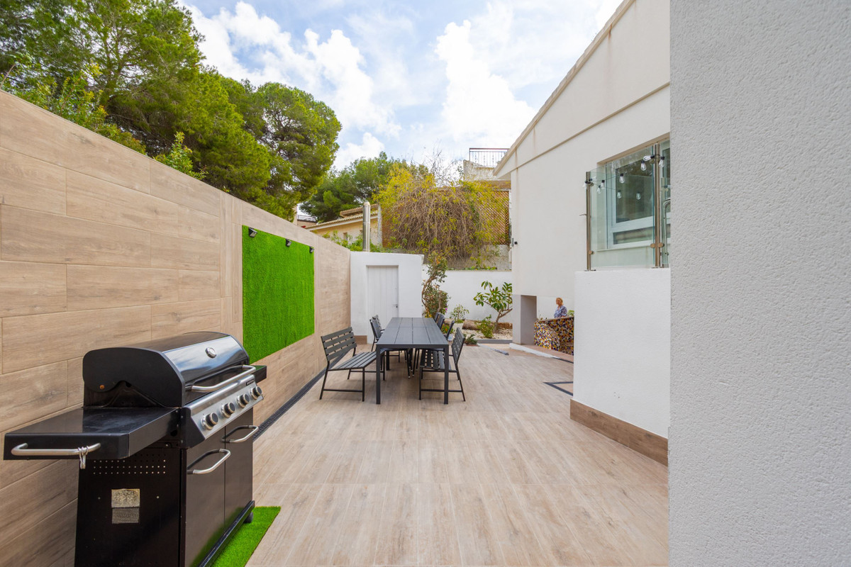 8 Bed Townhouse for sale in Campoamor Costa Blanca, Alicante, Spain