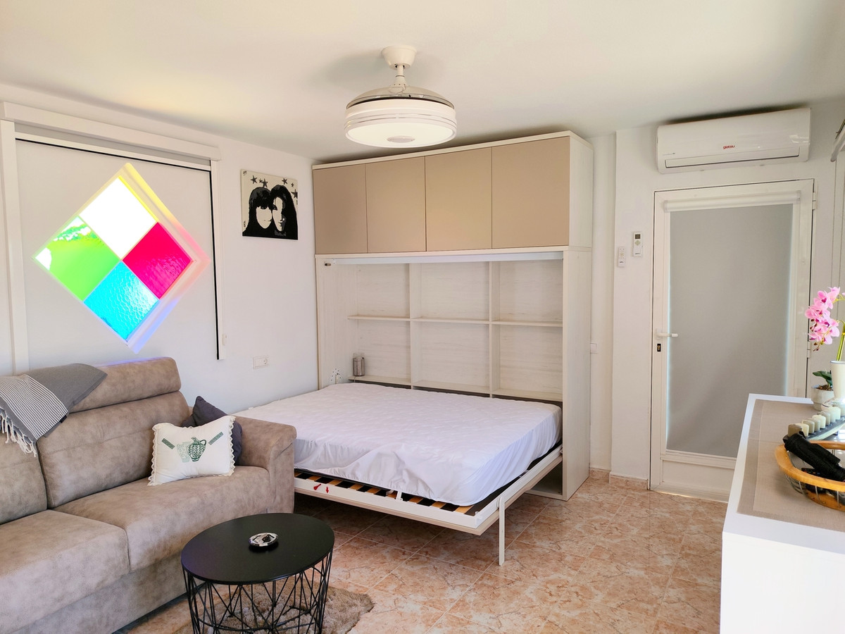 Se vende Villa - Chalet de 3 dormitorios en Costa Blanca, Alicante, España