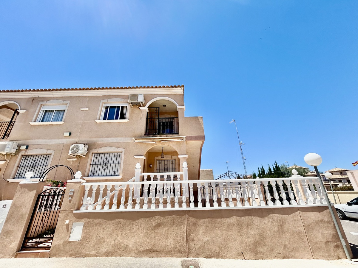 Se vende Ático de 2 dormitorios en Costa Blanca, Alicante, España