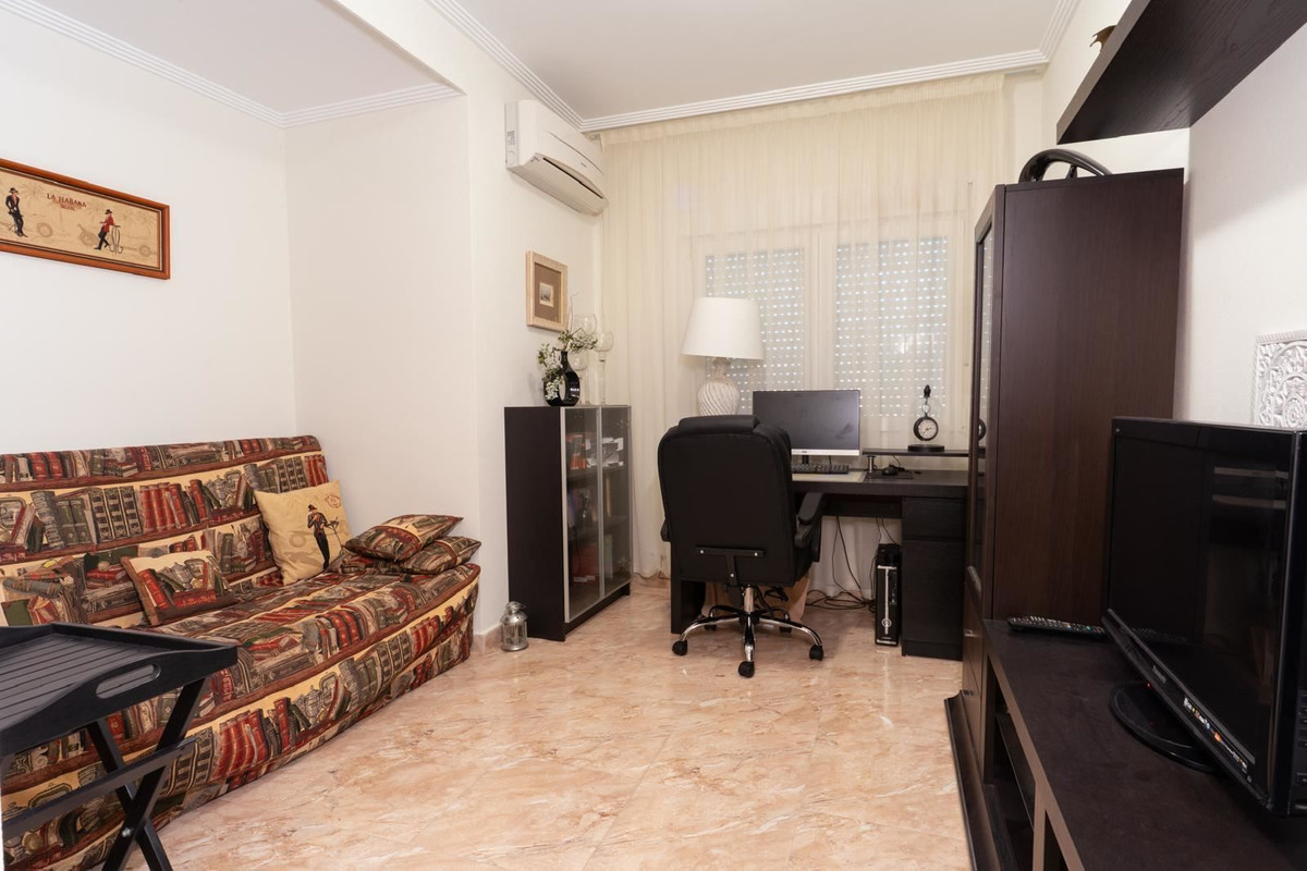 7 Bed Townhouse for sale in Los Altos Costa Blanca, Alicante, Spain