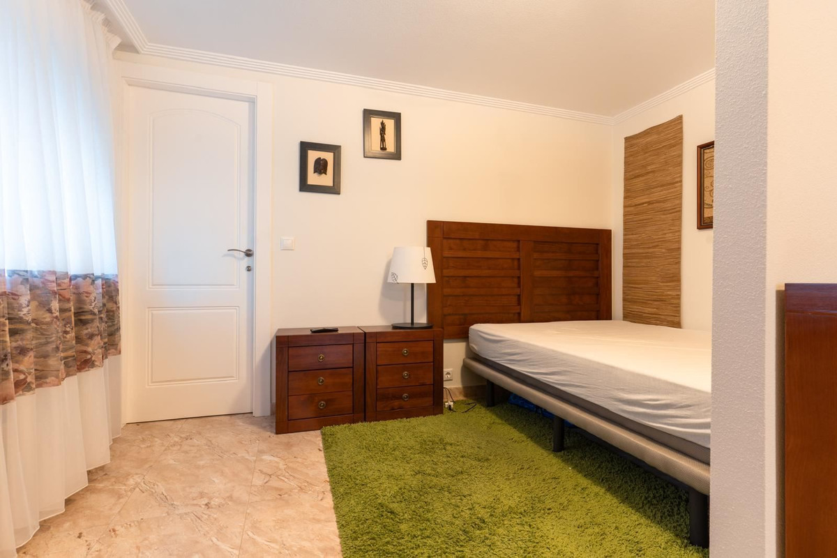 7 Bed Townhouse for sale in Los Altos Costa Blanca, Alicante, Spain