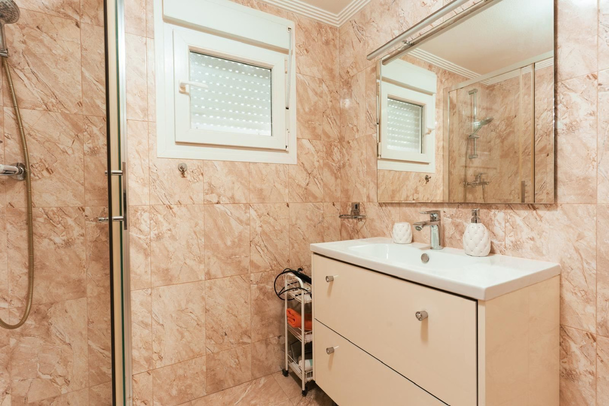 7 Bed Townhouse for sale in Los Altos Costa Blanca, Alicante, Spain