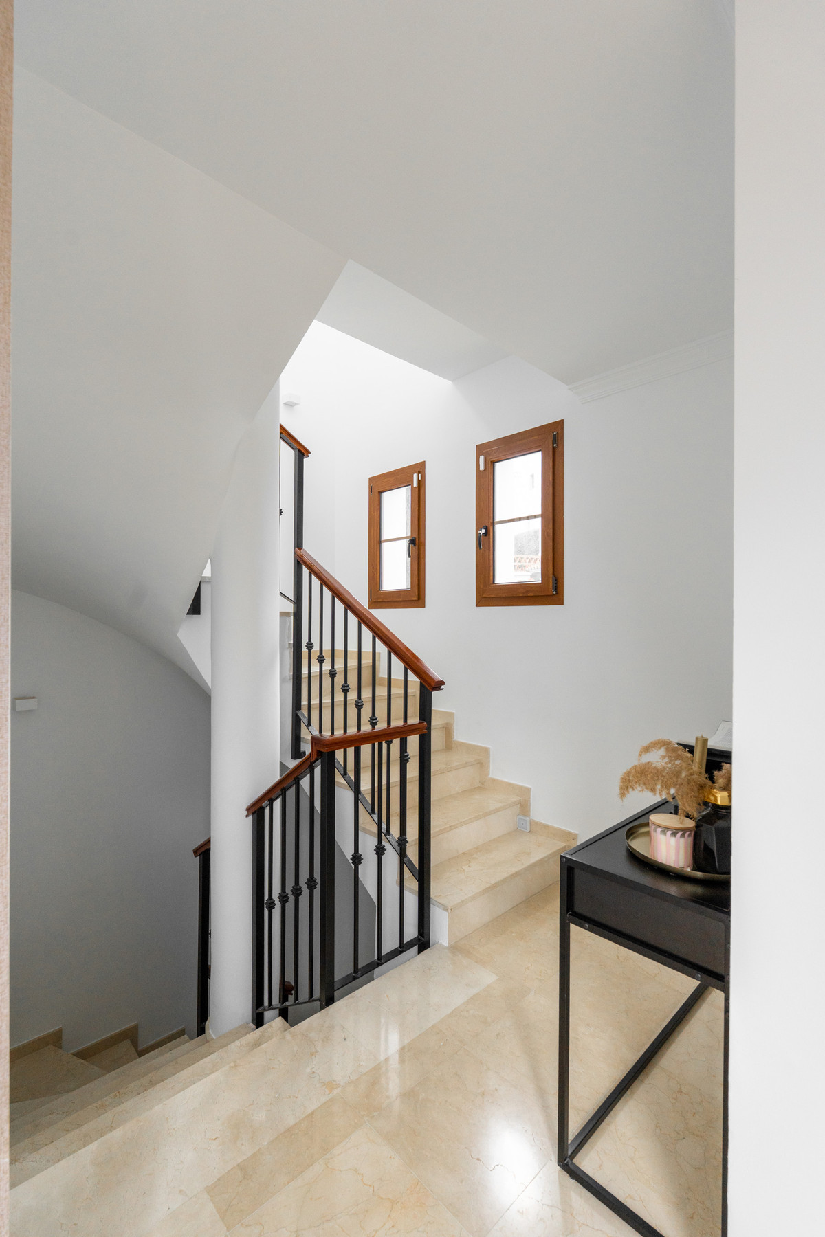 4 Bed Townhouse for sale in Estepona Costa Del Sol, Málaga, Spain