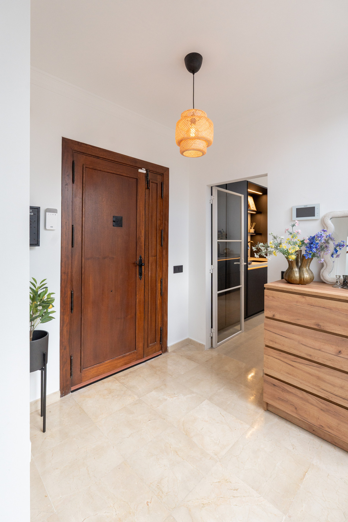 4 Bed Townhouse for sale in Estepona Costa Del Sol, Málaga, Spain