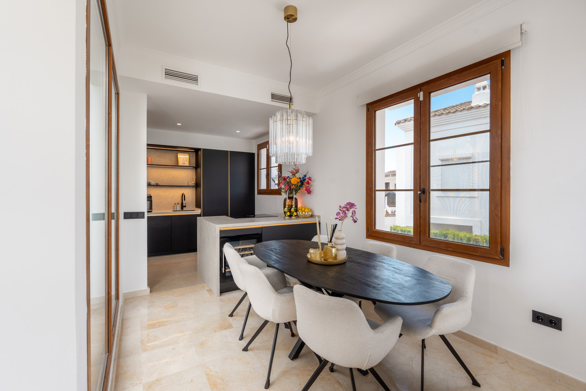 4 Bed Townhouse for sale in Estepona Costa Del Sol, Málaga, Spain
