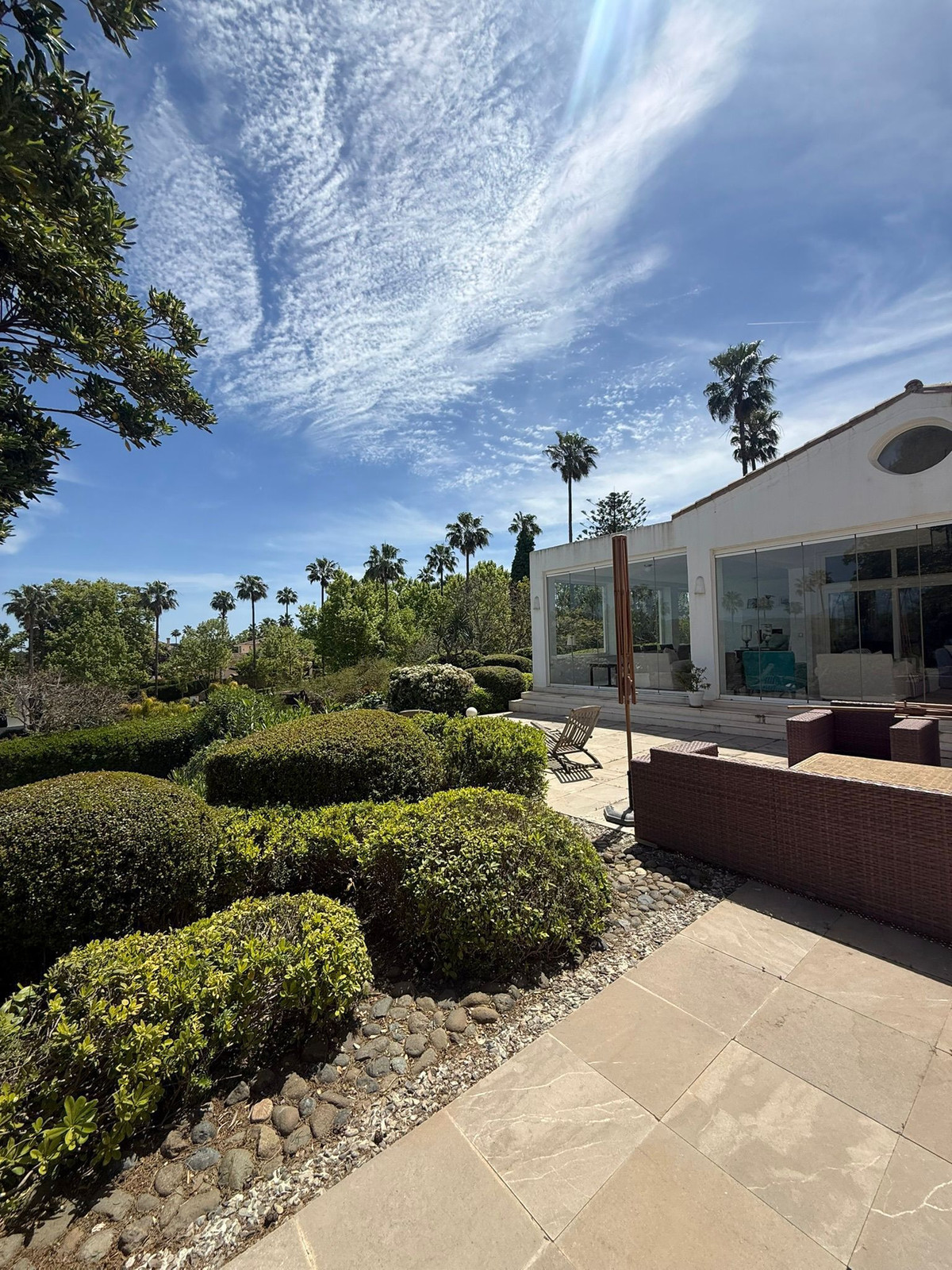 Se vende Villa - Chalet de 3 dormitorios en Costa Del Sol, Cadiz, España