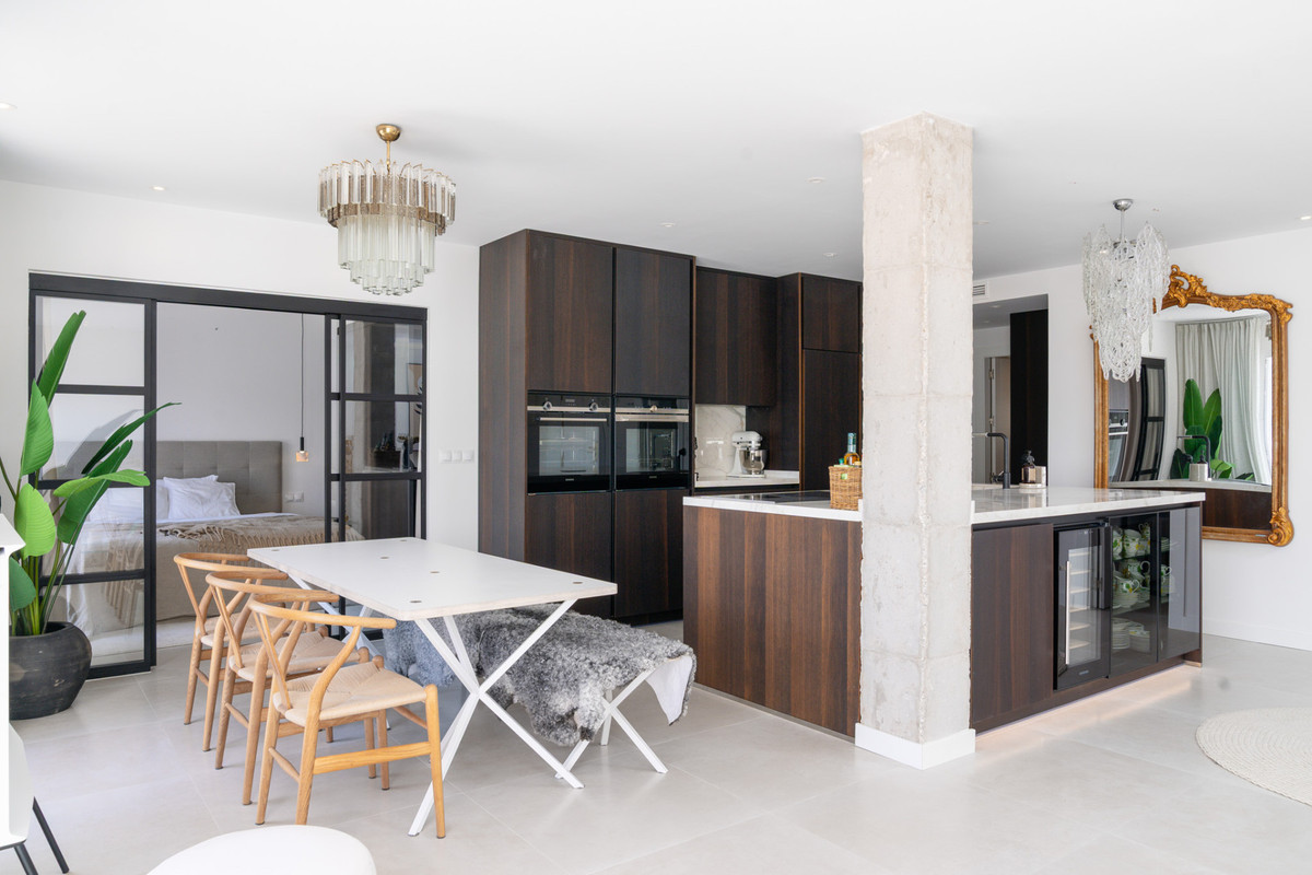 3 Bed Apartment for sale in La Quinta Costa Del Sol, Málaga, Spain