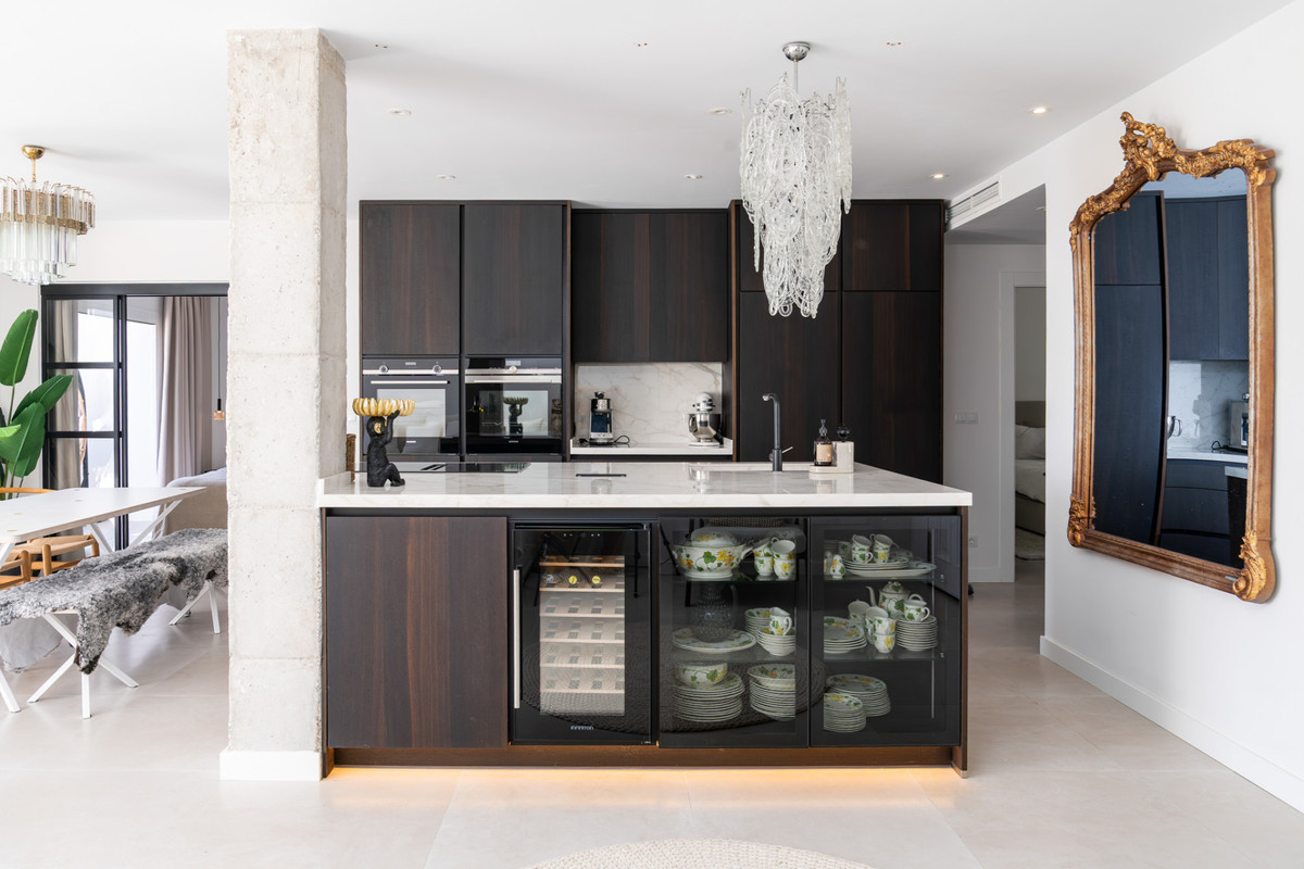 3 Bed Apartment for sale in La Quinta Costa Del Sol, Málaga, Spain