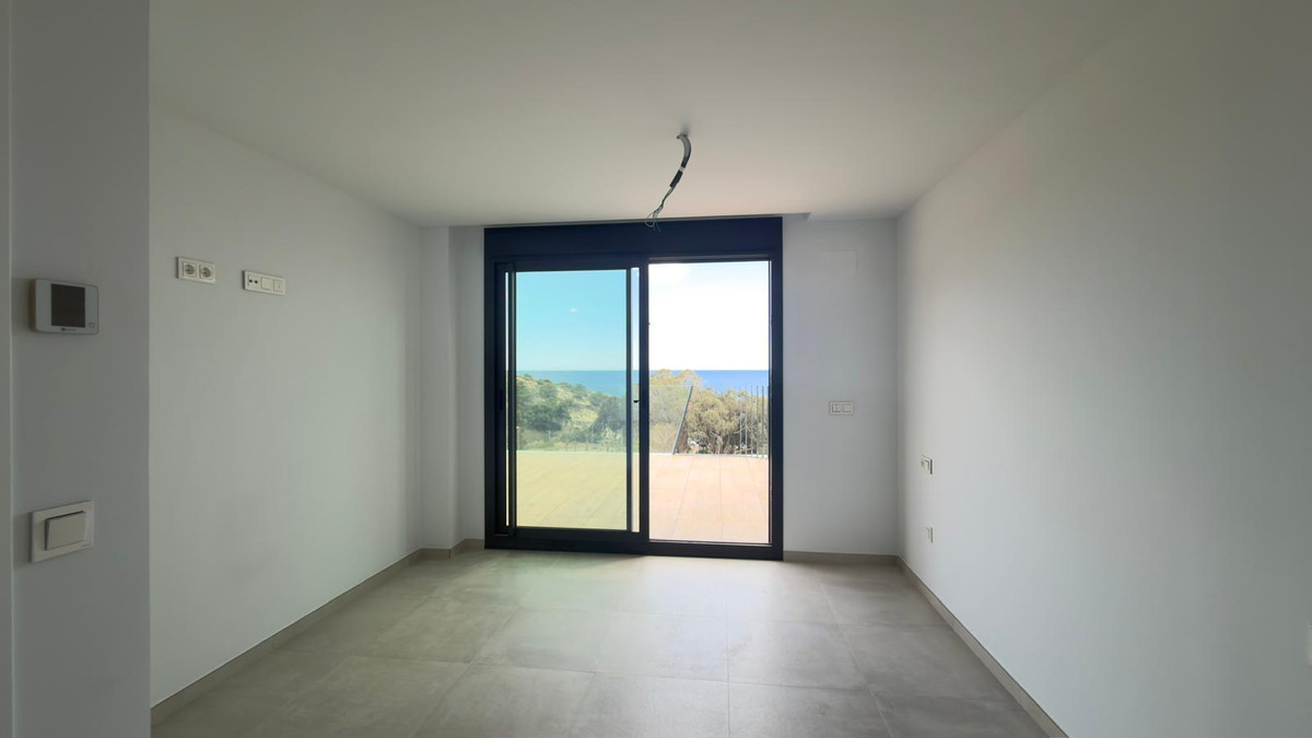 3 Bed Apartment for sale in Villajoyosa Costa Blanca, Alicante, Spain