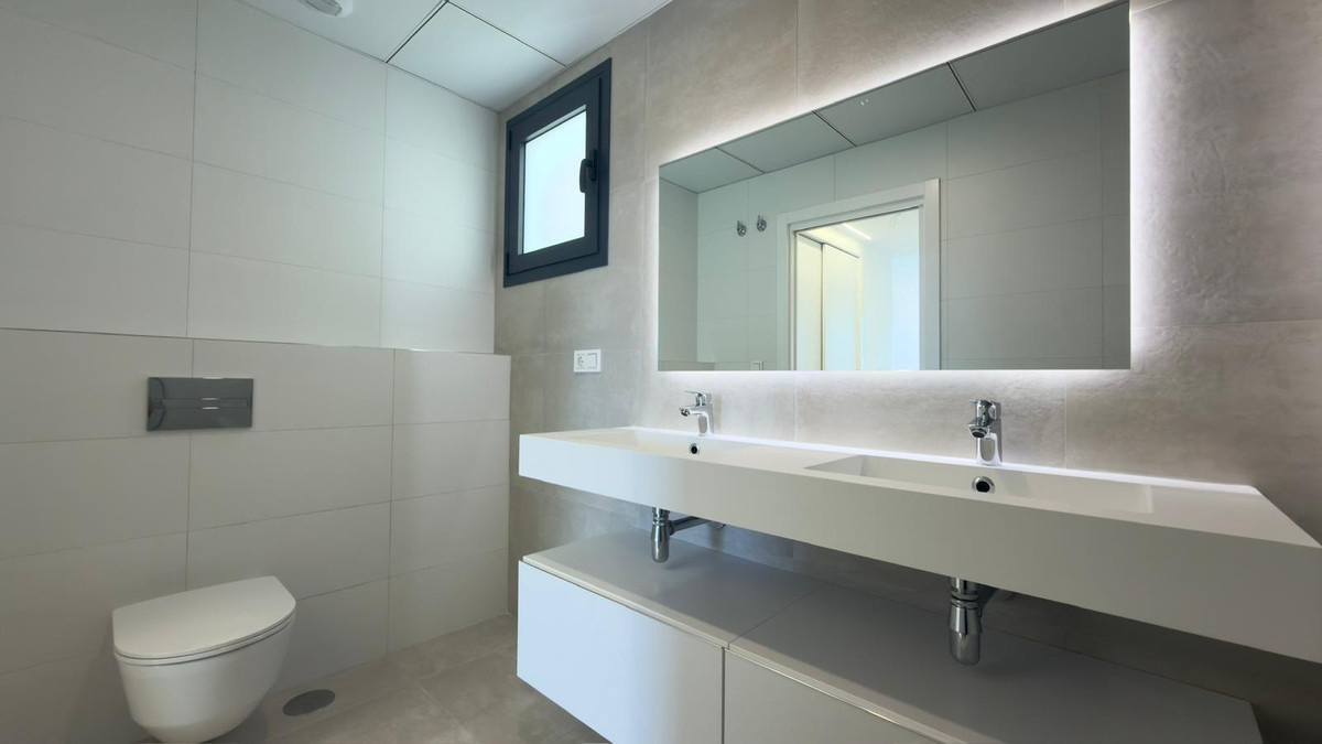 3 Bed Apartment for sale in Villajoyosa Costa Blanca, Alicante, Spain