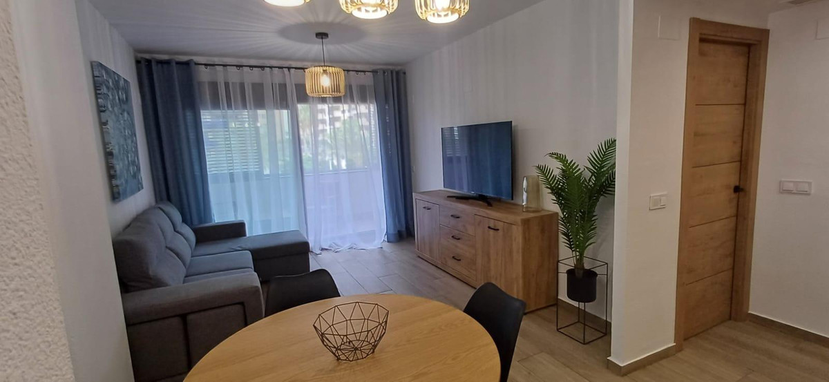 Se vende Apartamento Planta Media de 1 dormitorios en Costa Blanca, Alicante, España