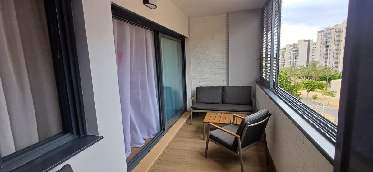 Se vende Apartamento Planta Media de 1 dormitorios en Costa Blanca, Alicante, España
