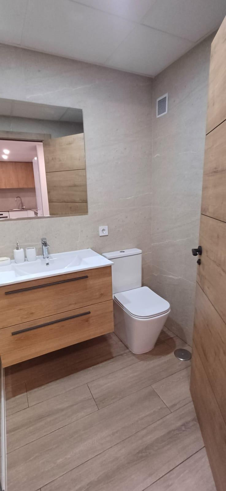 Se vende Apartamento Planta Media de 1 dormitorios en Costa Blanca, Alicante, España