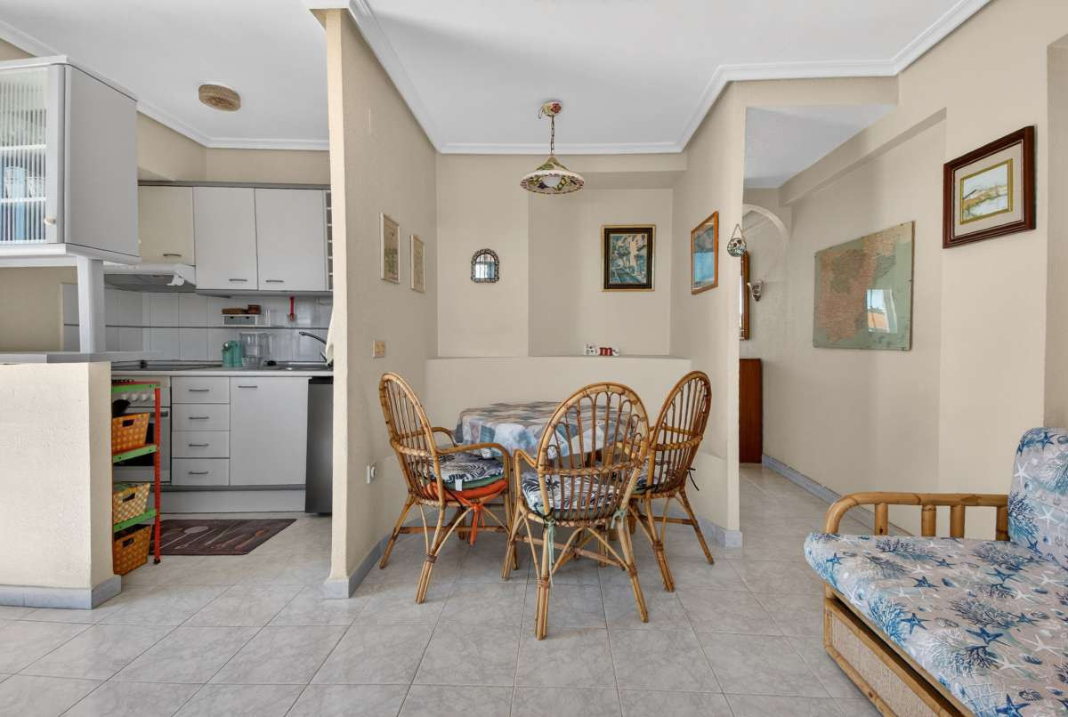 Se vende Apartamento Planta Media de 1 dormitorios en Costa Blanca, Alicante, España