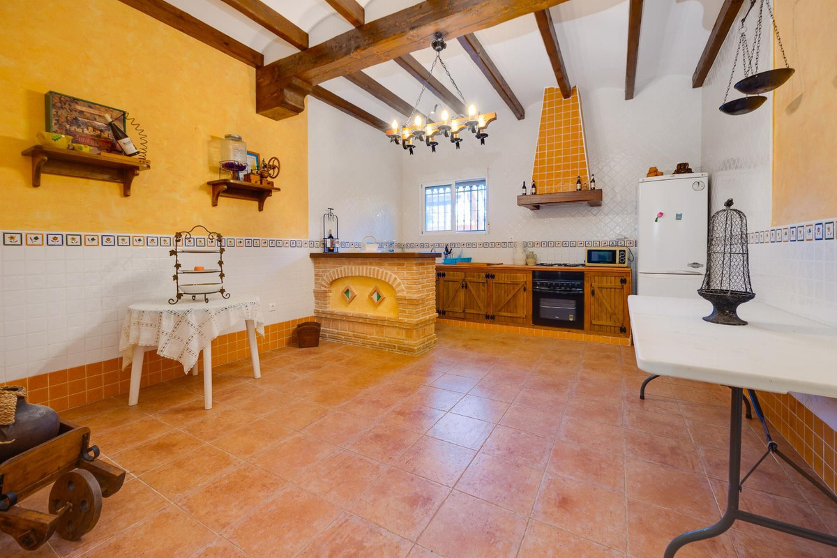 Se vende Villa - Chalet de 5 dormitorios en Costa Blanca, Alicante, España