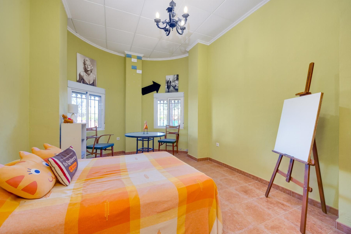 Se vende Villa - Chalet de 5 dormitorios en Costa Blanca, Alicante, España