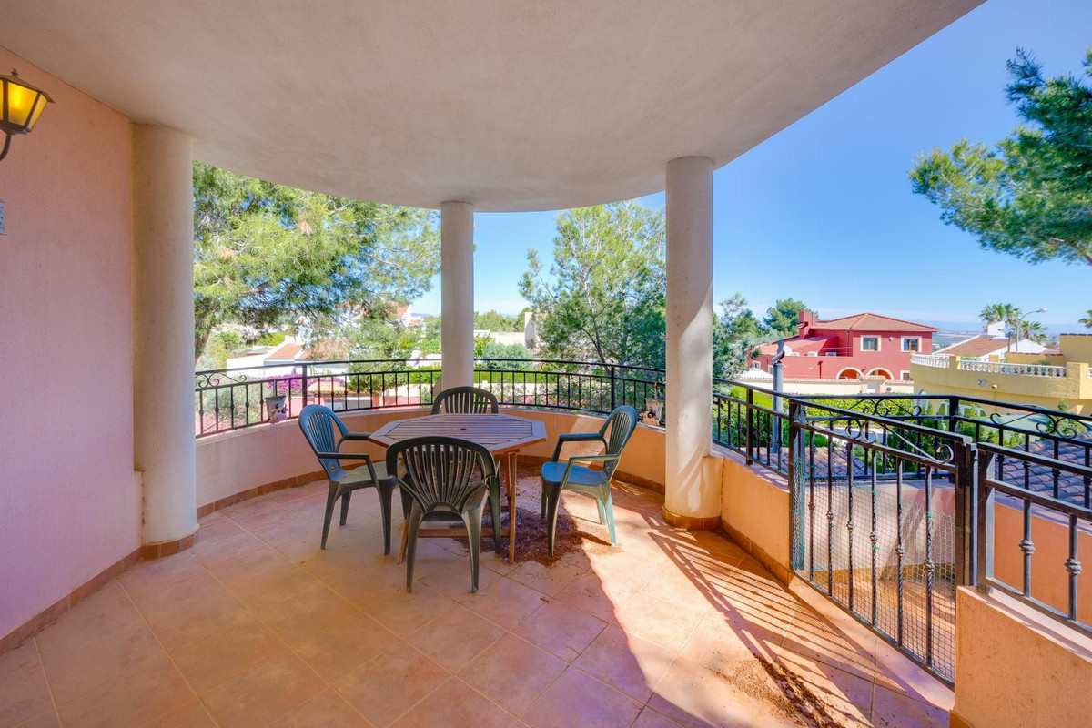 Se vende Villa - Chalet de 5 dormitorios en Costa Blanca, Alicante, España