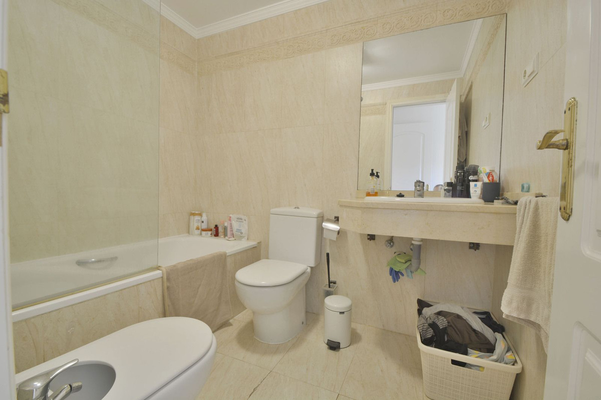 2 Bed Apartment for sale in Elviria Costa Del Sol, Málaga, Spain