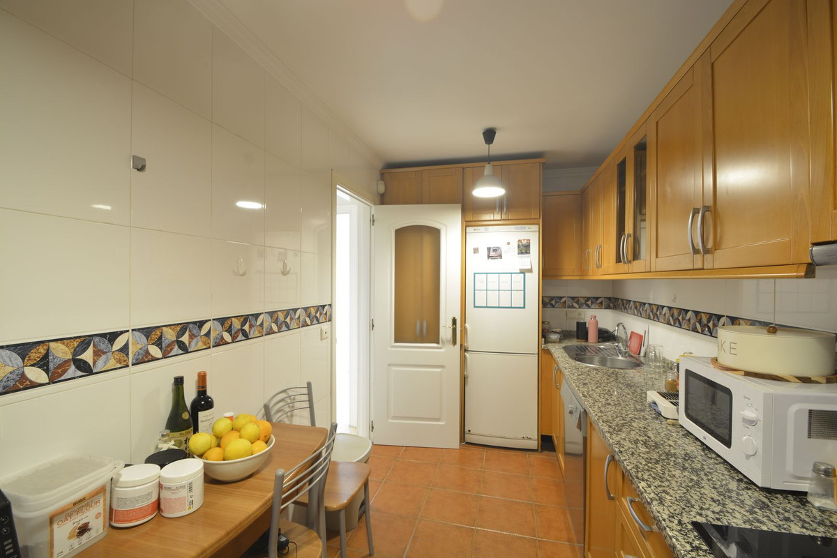2 Bed Apartment for sale in Elviria Costa Del Sol, Málaga, Spain