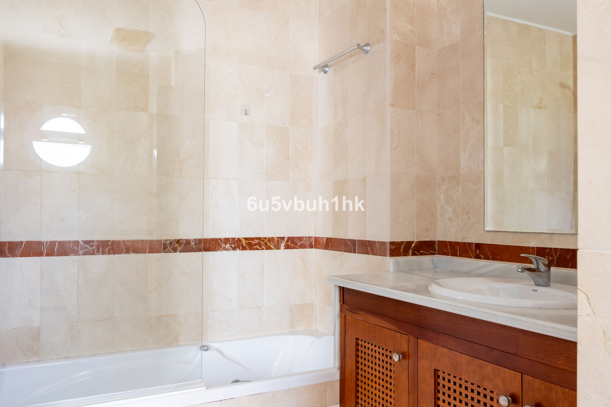 Se vende Adosada de 2 dormitorios en Costa Del Sol, Málaga, España
